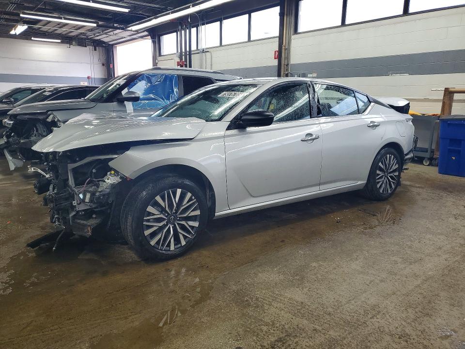 2025 NISSAN ALTIMA — VIN 1N4BL4DW0SN376621