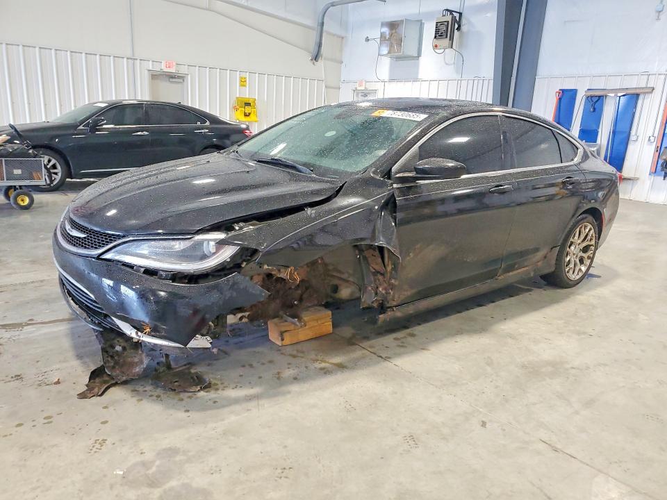 2015 CHRYSLER 200 — VIN 1C3CCCAB6FN716326
