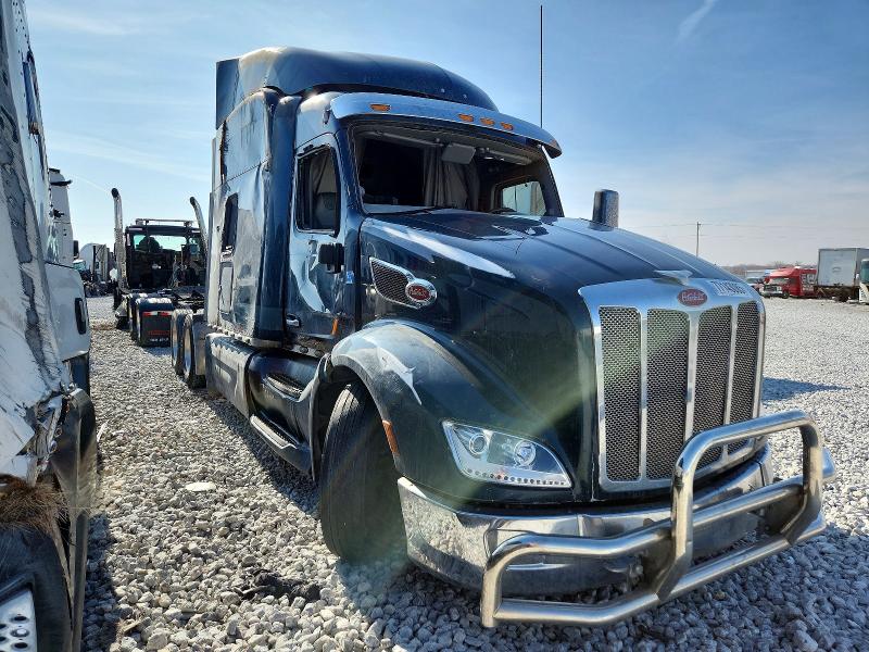 2020 PETERBILT 579 — VIN 1XPBD49XXLD665651