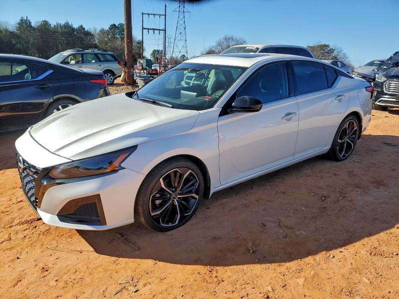 2024 NISSAN ALTIMA SR — VIN 1N4BL4CV2RN375876