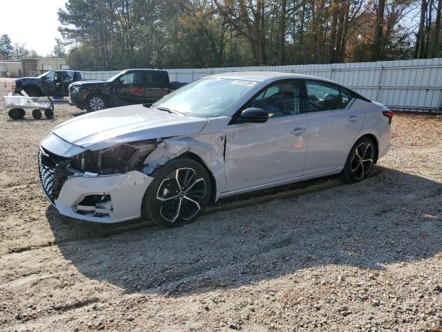 2024 NISSAN ALTIMA SR — VIN 1N4BL4CV2RN426616