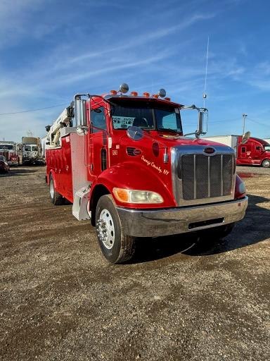 2009 PETERBILT 335 — VIN 2NPLHN7X99M790512