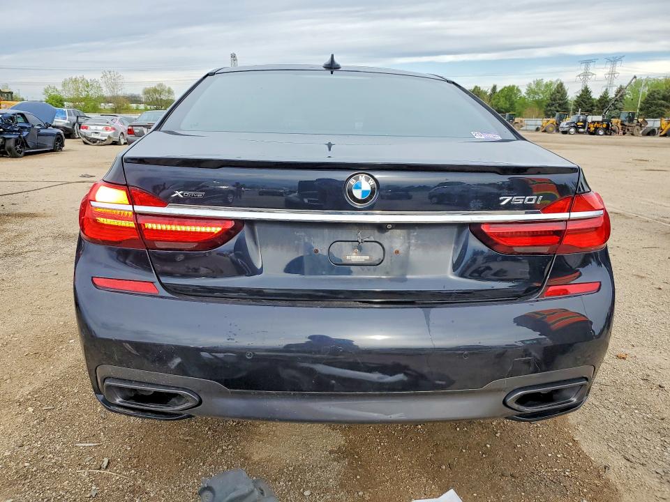 WBA7F2C54JG424965