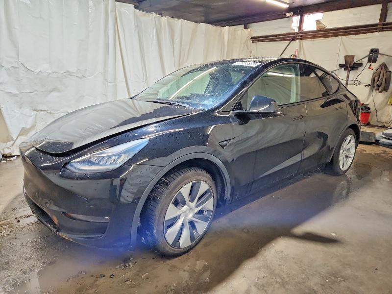 2021 TESLA MODEL Y — VIN 5YJYGDEE4MF122068