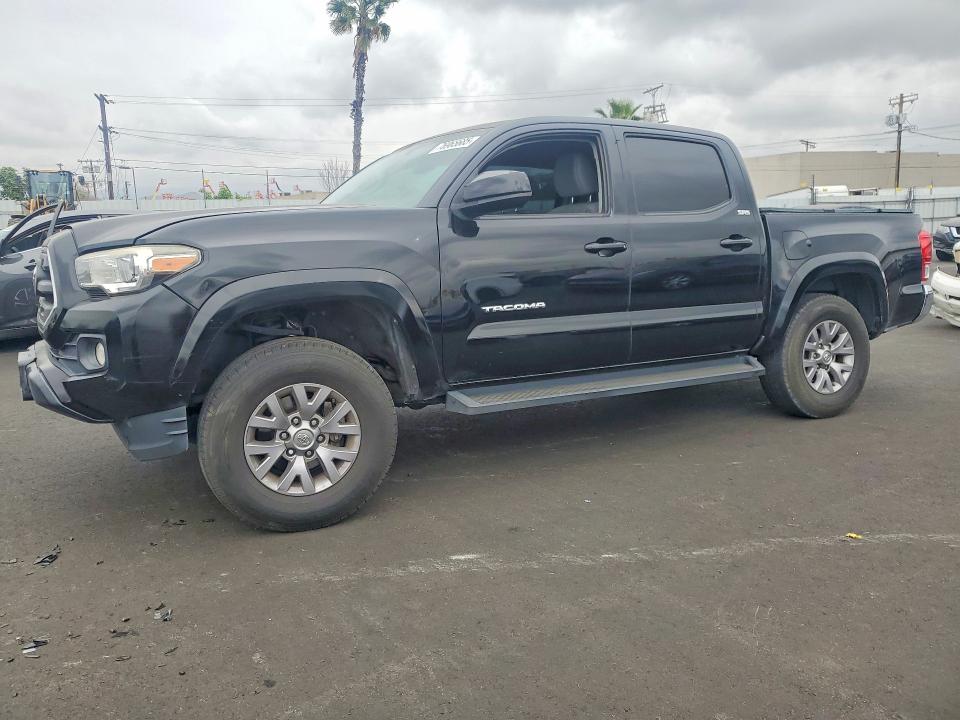 2017 TOYOTA TACOMA — VIN 3TMAZ5CN8HM040303