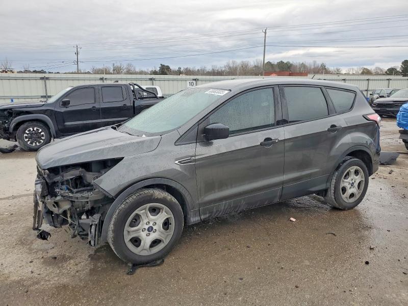 2017 FORD ESCAPE S — VIN 1FMCU0F76HUA27032
