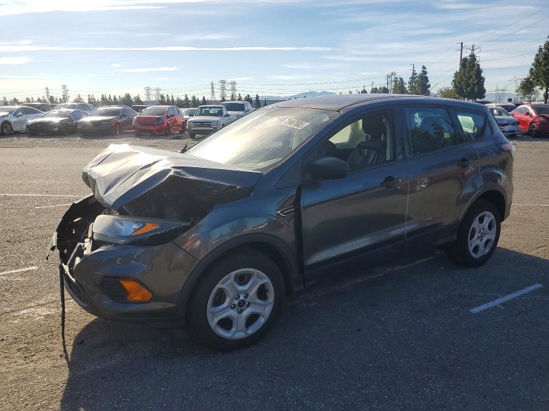 2018 FORD ESCAPE S — VIN 1FMCU0F71JUA24044