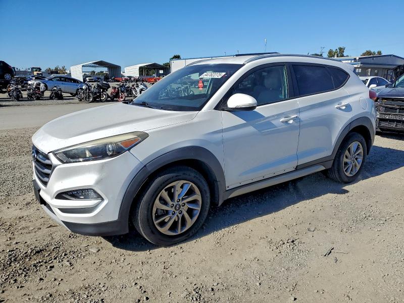 2017 HYUNDAI TUCSON — VIN KM8J33A29HU302495