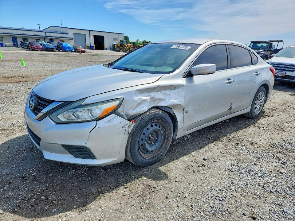 2016 NISSAN ALTIMA — VIN 1N4AL3AP6GC142585