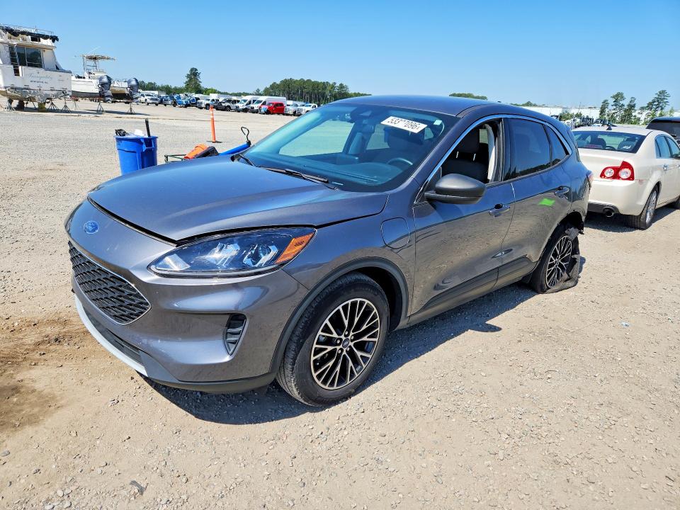 2022 FORD ESCAPE — VIN 1FMCU0EZ8NUA23921