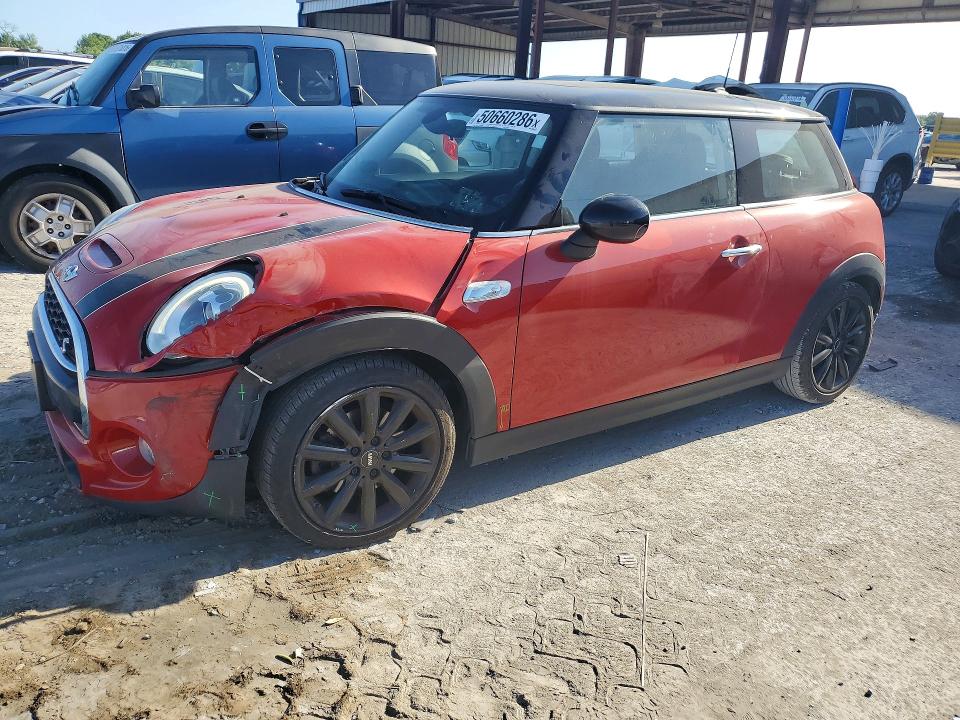 2015 MINI COOPER — VIN WMWXP7C52F2A35890