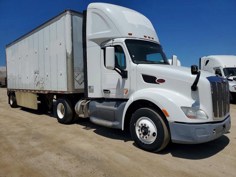 2018 PETERBILT 579 — VIN 1XPBA48X4JD446501