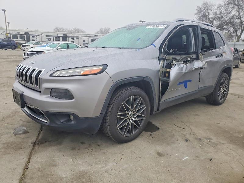 2017 JEEP CHEROKEE L — VIN 1C4PJLDB8HW521890