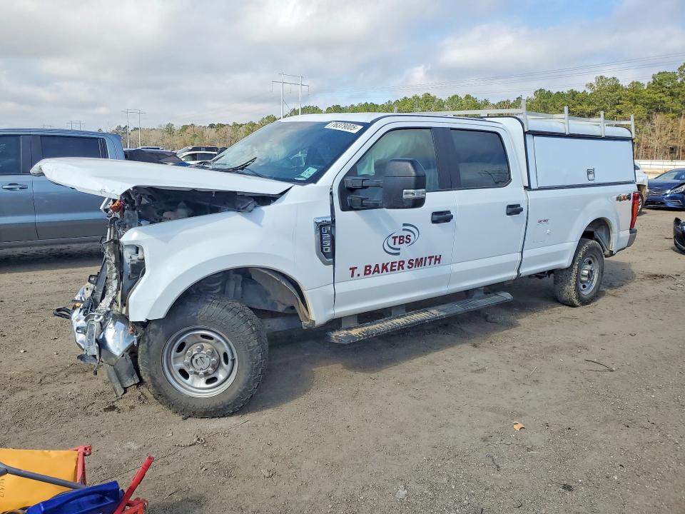 2022 FORD F-250 — VIN 1FT7W2B66NEE32483