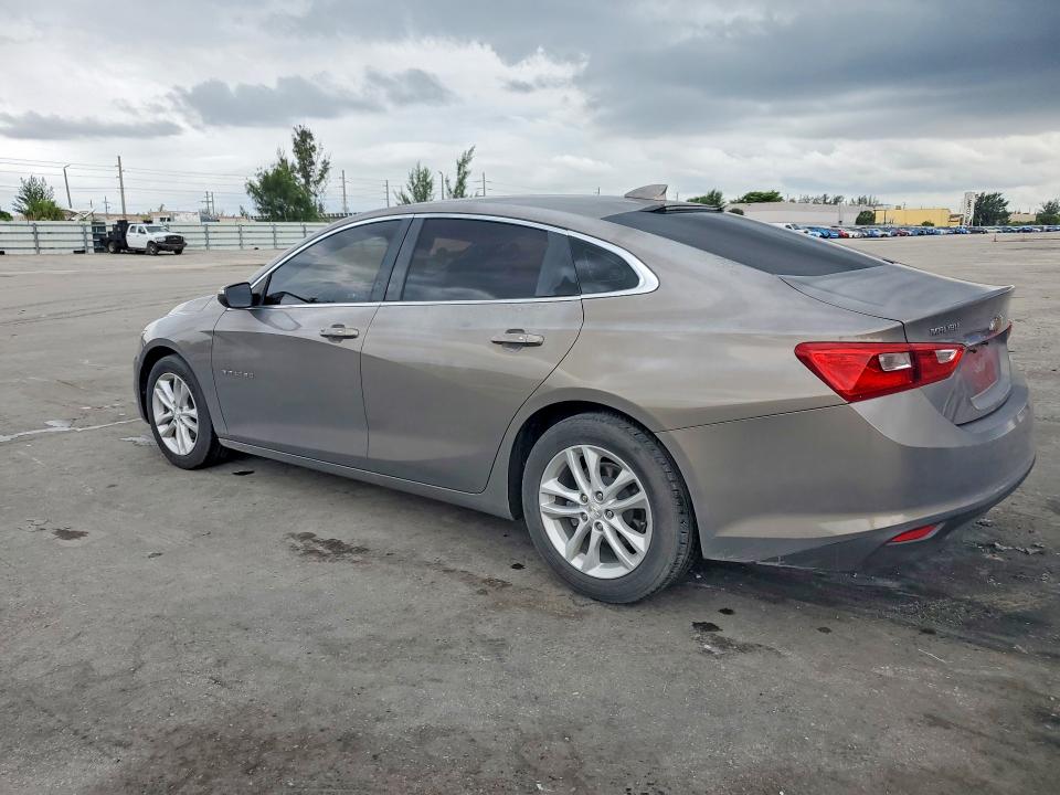 1G1ZD5ST6JF114687