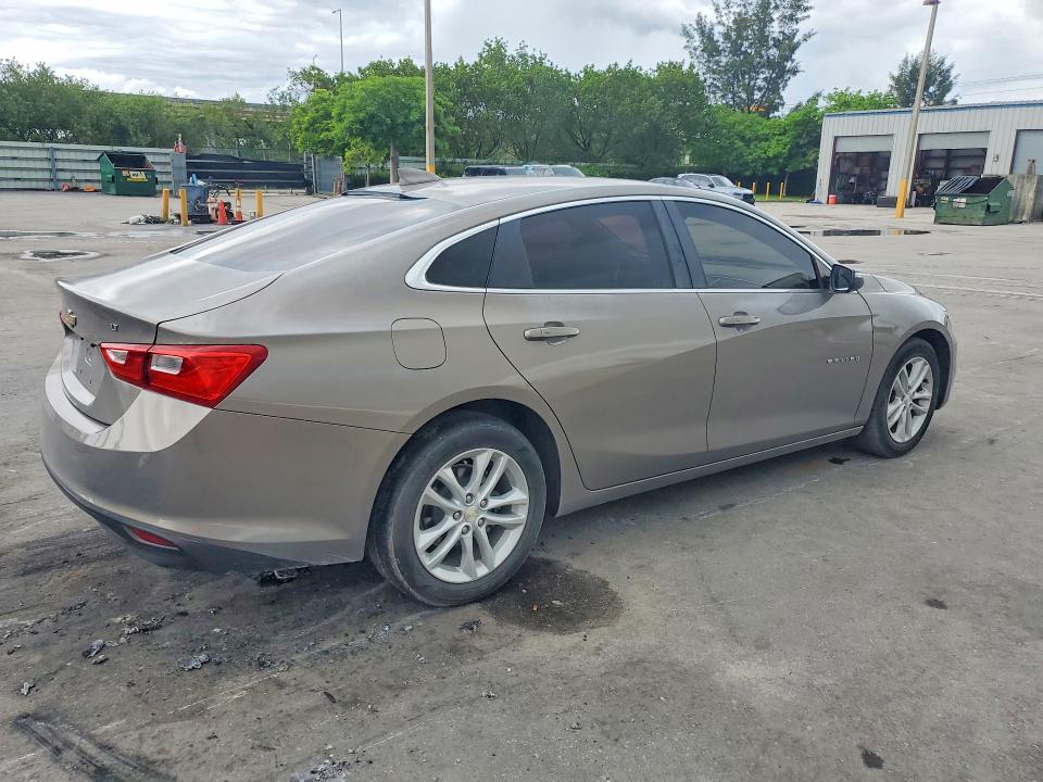 1G1ZD5ST6JF114687