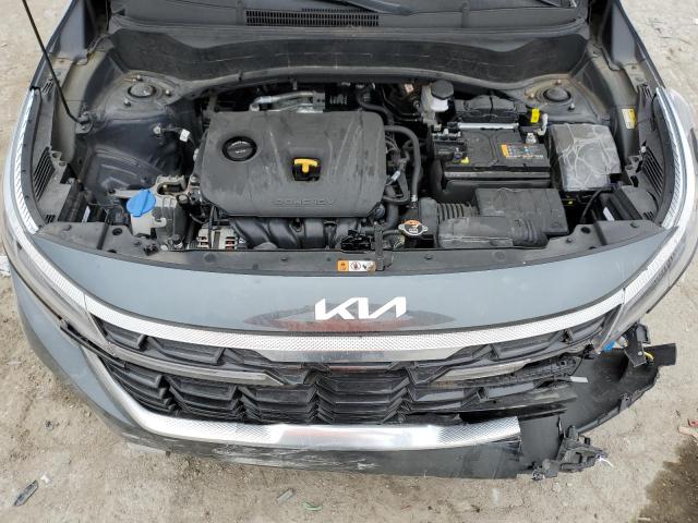 KNDEUCAA6R7521585
