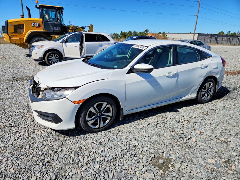 2018 HONDA CIVIC — VIN 2HGFC2F55JH556674