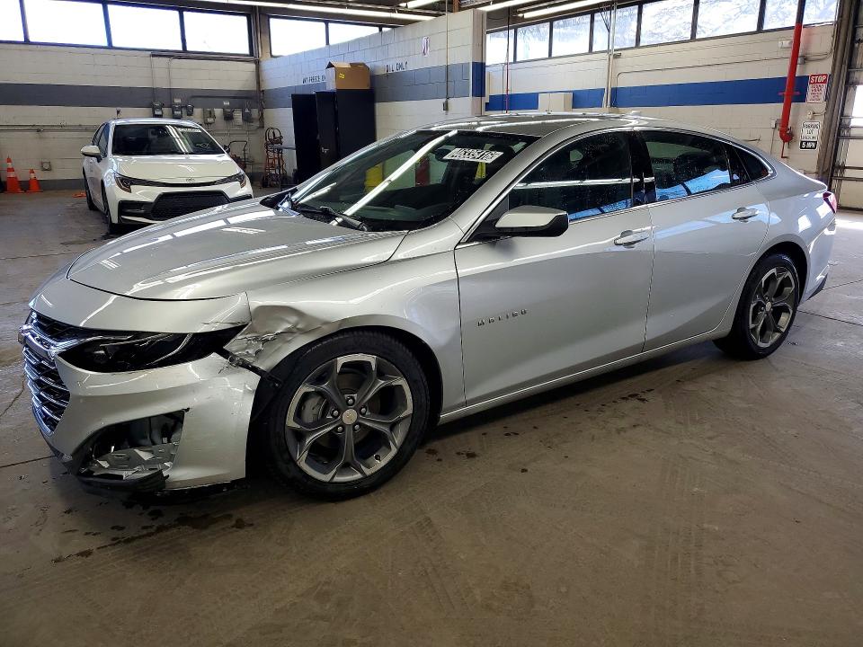 2022 CHEVROLET MALIBU — VIN 1G1ZD5ST6NF178556