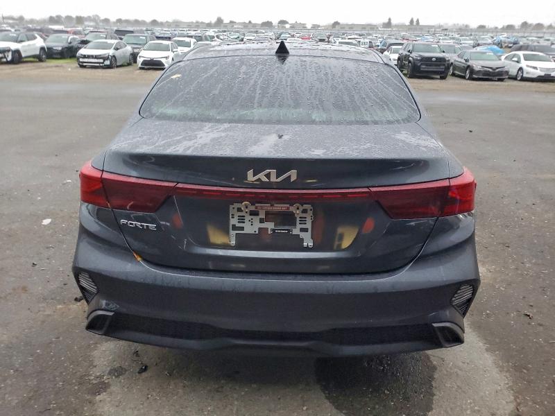 3KPF24AD5RE800794