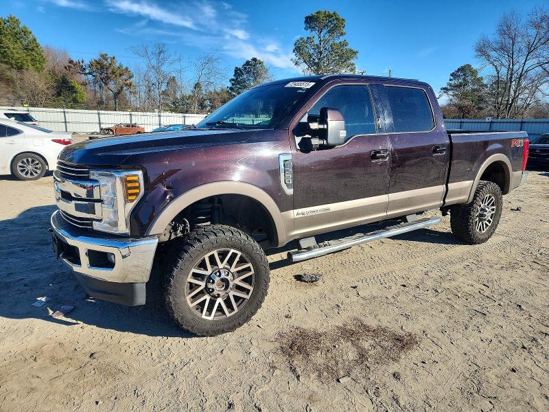 2018 FORD F250 SUPER — VIN 1FT7W2BT8JEB15580