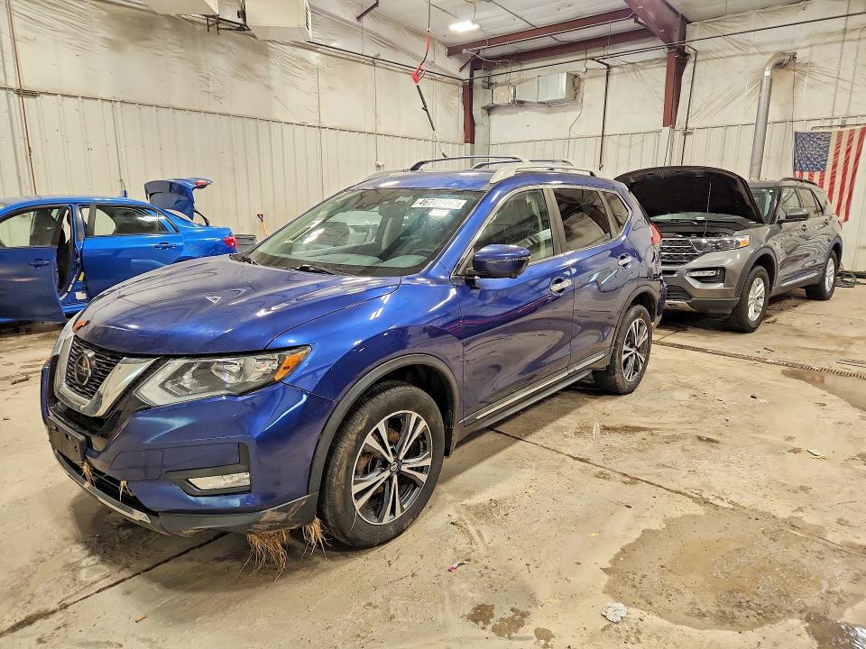 2018 NISSAN ROGUE — VIN 5N1AT2MV7JC802151