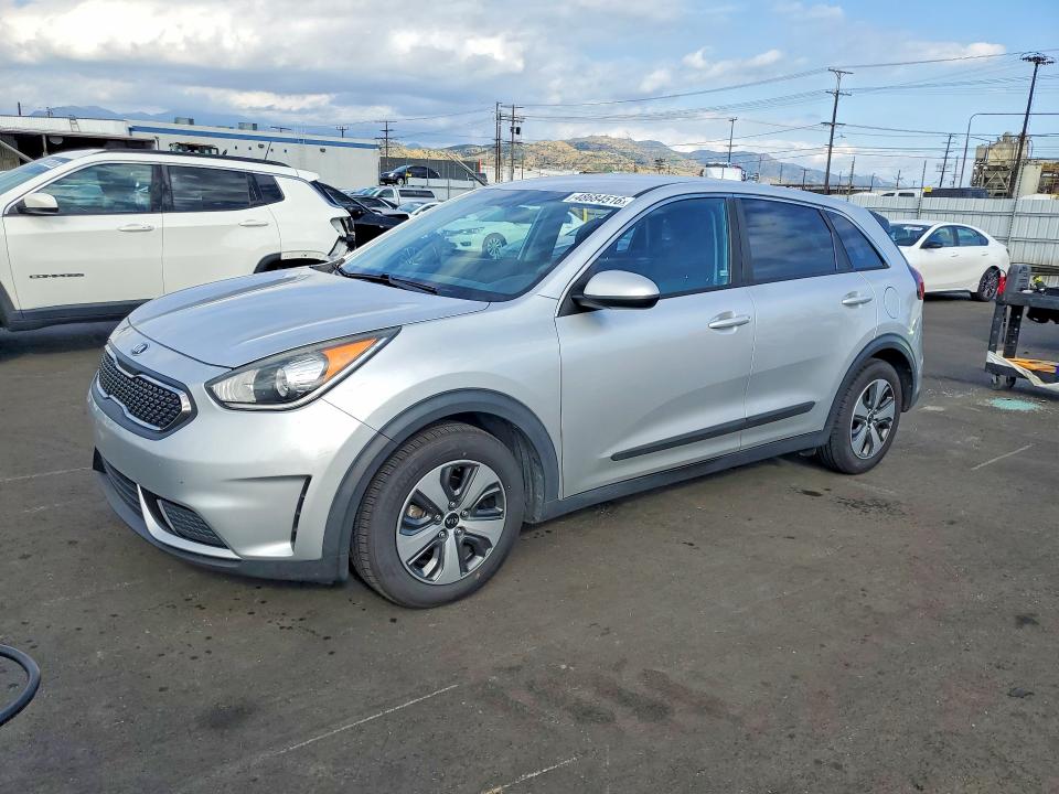 2018 KIA NIRO — VIN KNDCB3LC8J5143958