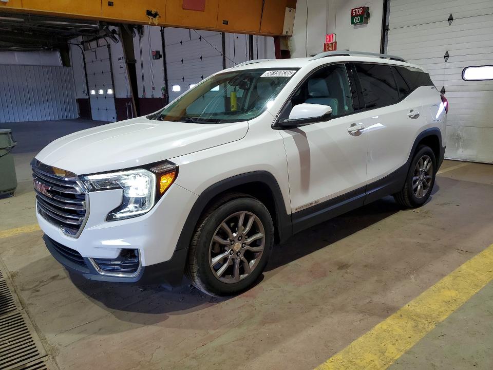 2022 GMC TERRAIN — VIN 3GKALVEV0NL171245