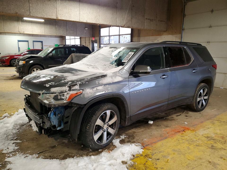 2020 CHEVROLET TRAVERSE — VIN 1GNEVHKW0LJ327656