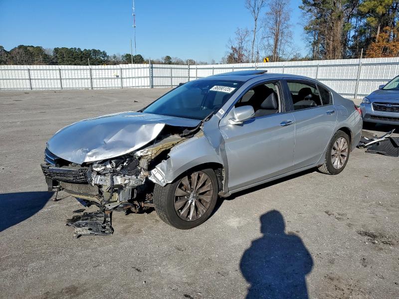 2015 HONDA ACCORD — VIN 1HGCR2F87FA086925