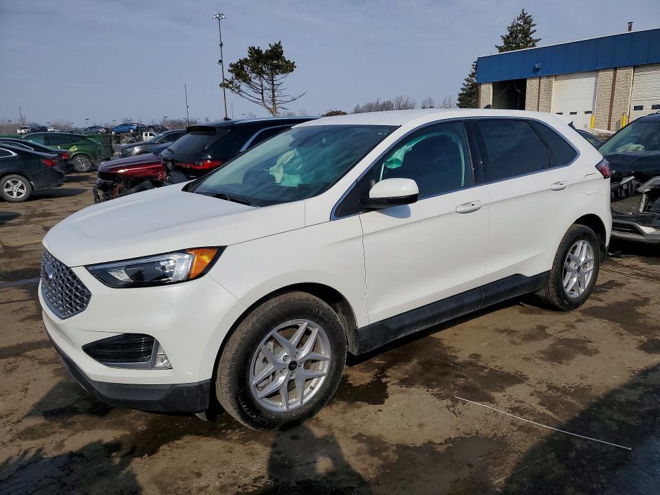 2024 FORD EDGE — VIN 2FMPK4J9XRBA32832