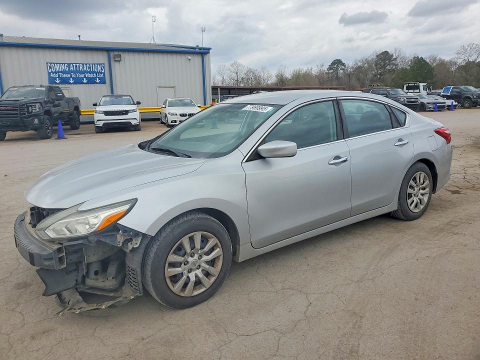 2017 NISSAN ALTIMA — VIN 1N4AL3APXHN348921