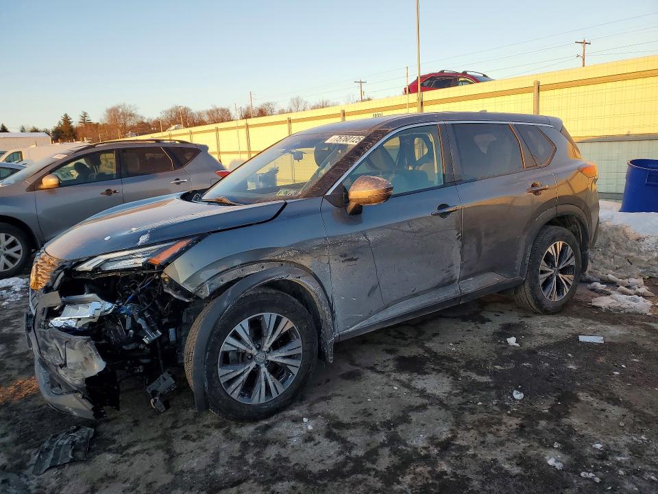 2022 NISSAN ROGUE — VIN 5N1BT3BB2NC673390