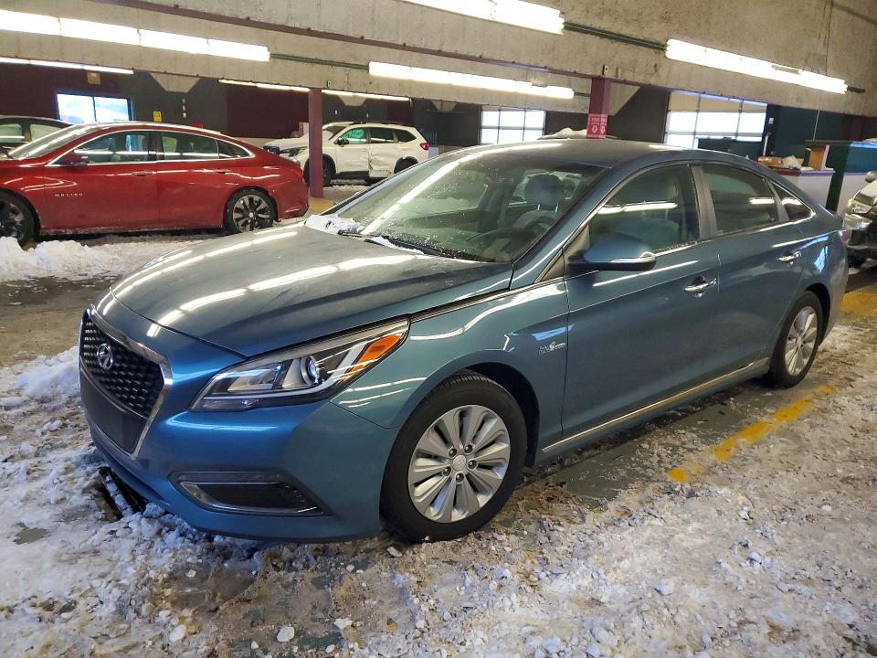 2016 HYUNDAI SONATA HYB — VIN KMHE24L10GA025265