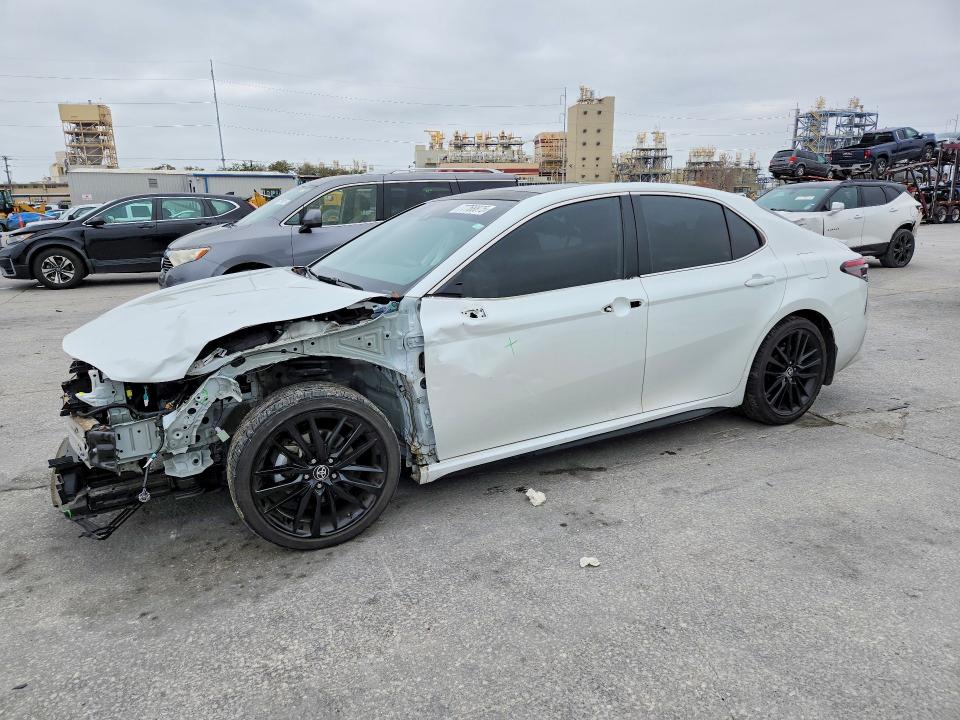 2021 TOYOTA CAMRY — VIN 4T1K61AK3MU483104