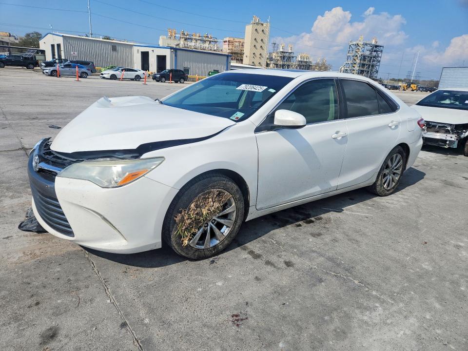 2015 TOYOTA CAMRY — VIN 4T1BF1FKXFU996782