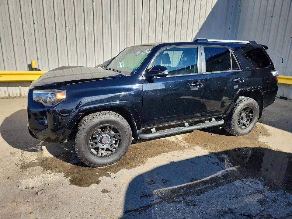 2021 TOYOTA 4RUNNER — VIN JTEFU5JR7M5231121
