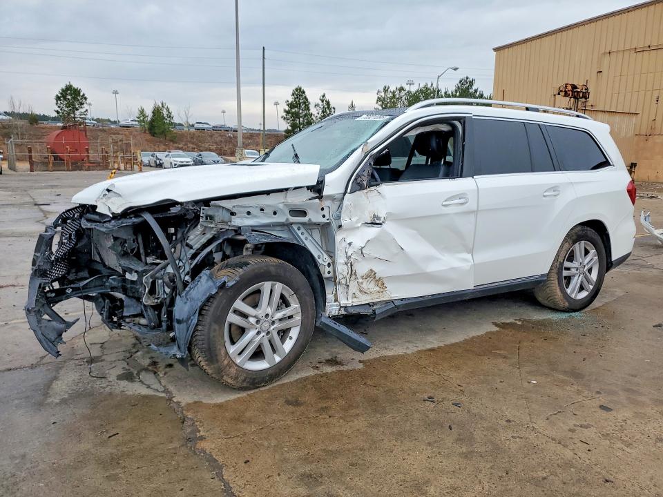 2016 MERCEDES-BENZ GL — VIN 4JGDF6EE6GA687198