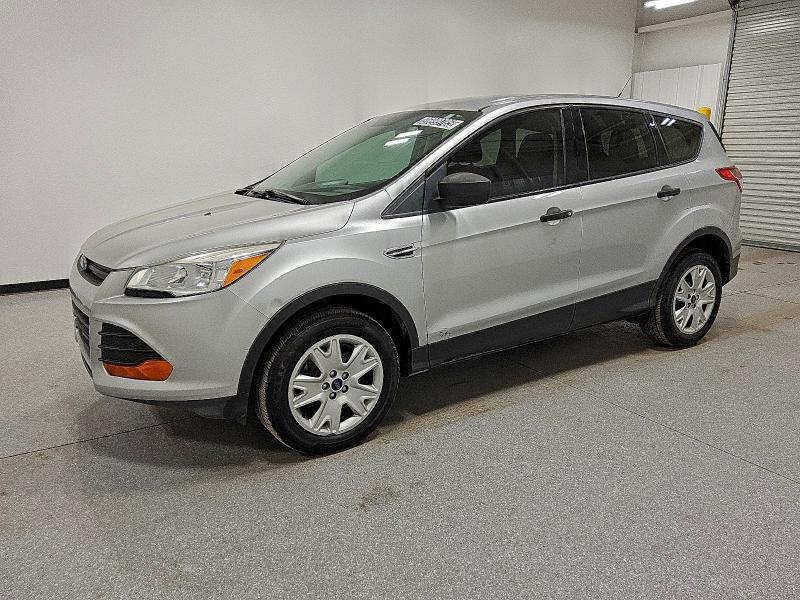 2013 FORD ESCAPE S — VIN 1FMCU0F7XDUB15530