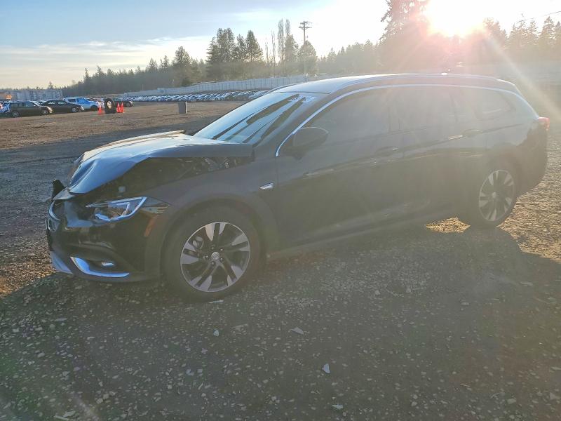 2018 BUICK REGAL TOURX — VIN W04GV8SX8J1143650