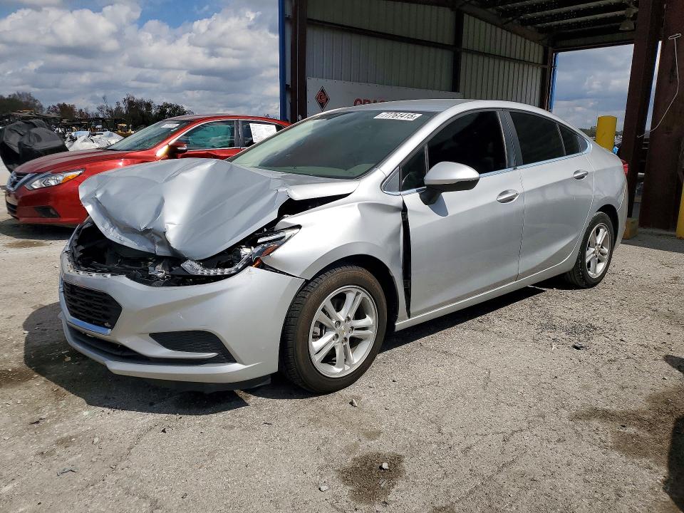 2018 CHEVROLET CRUZE — VIN 1G1BE5SM5J7241030