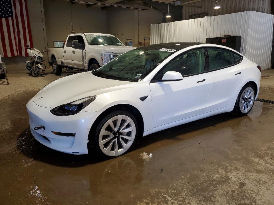 2022 TESLA MODEL 3 — VIN 5YJ3E1EB8NF286266