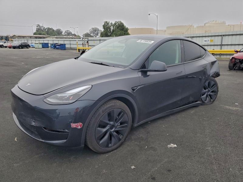 2024 TESLA MODEL Y — VIN 7SAYGDED1RF152212