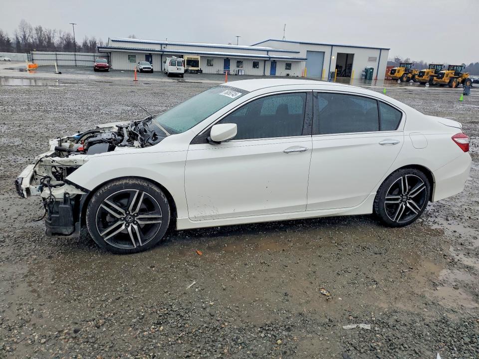 2016 HONDA ACCORD — VIN 1HGCR2F57GA157595
