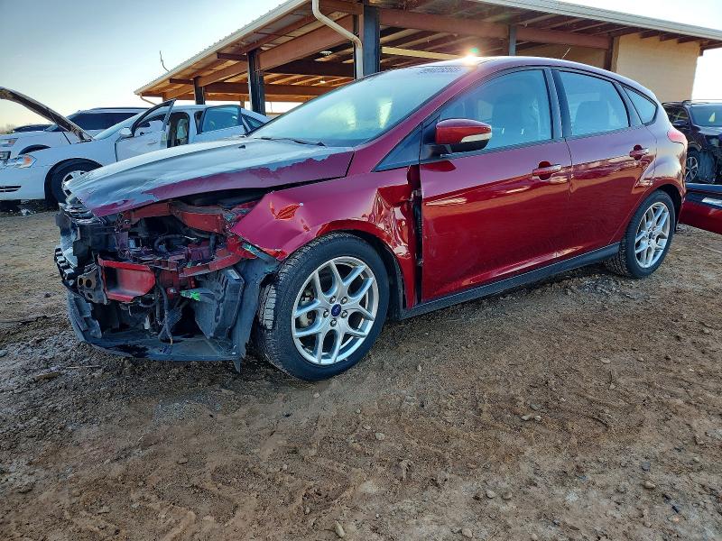 2015 FORD FOCUS — VIN 1FADP3K21FL220385