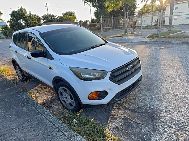 2018 FORD ESCAPE S — VIN 1FMCU0F78JUA48678