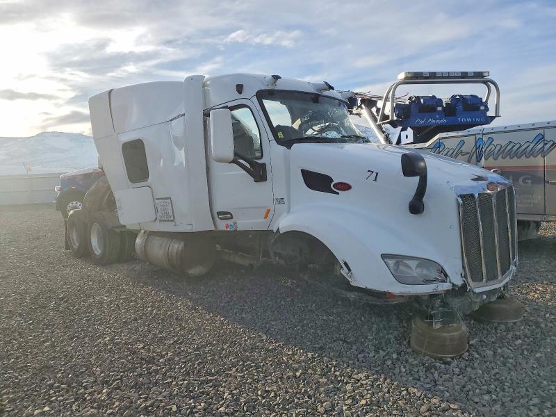 2018 PETERBILT 579 — VIN 1XPBD49X9JD480861