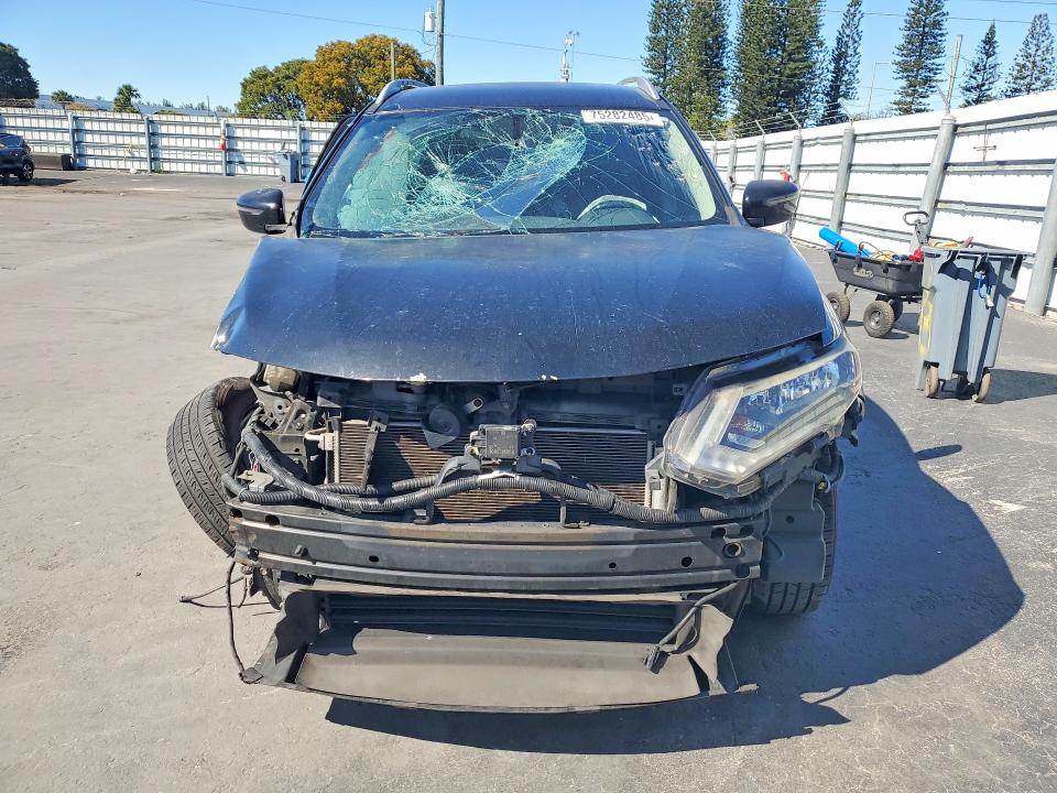 KNMAT2MT2JP504084