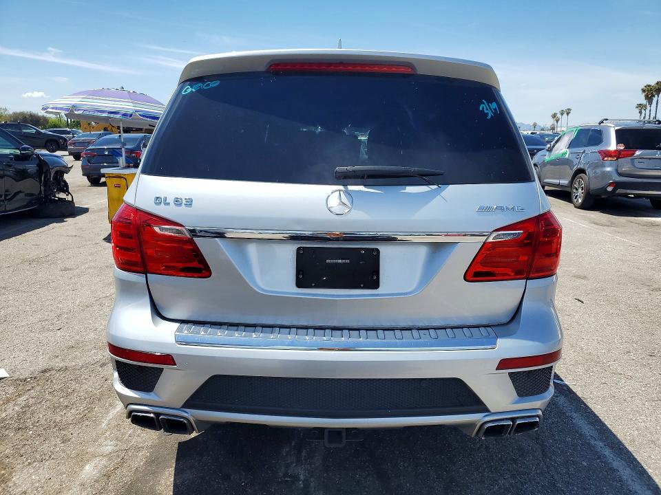 4JGDF7EE1FA599163