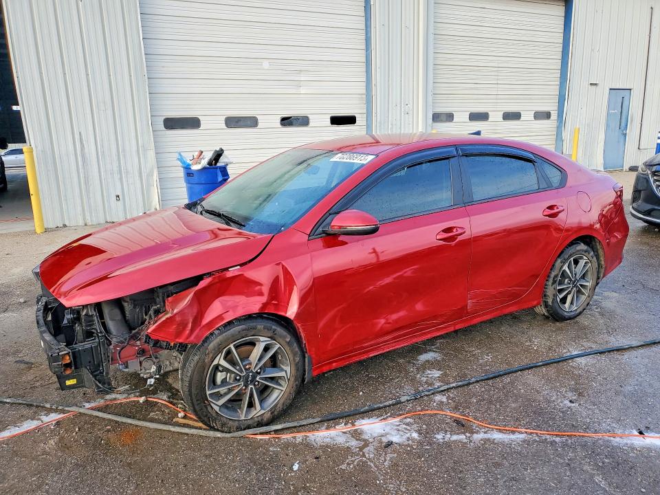 2024 KIA FORTE — VIN 3KPF24AD8RE704707